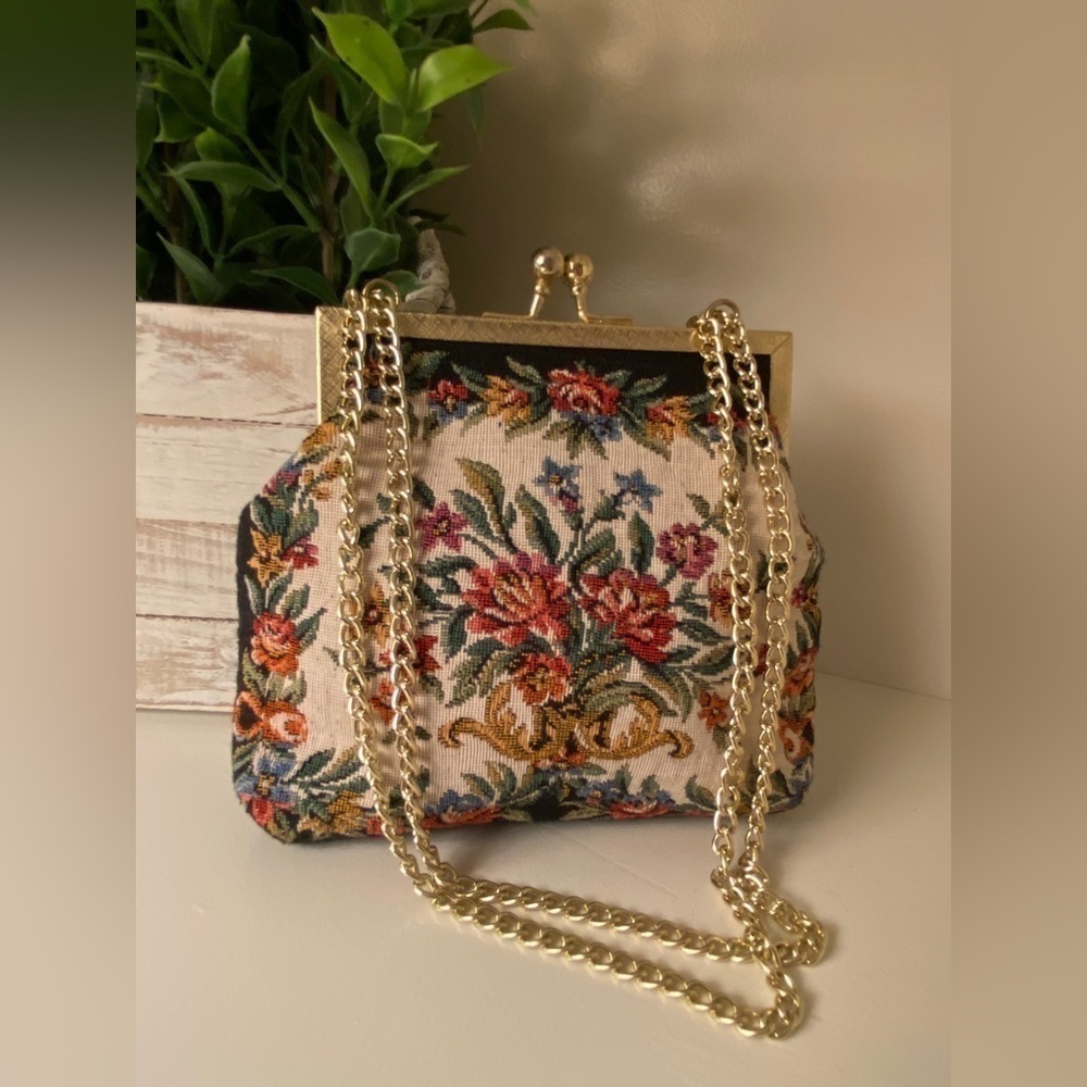 Needlpoint Tapestry Floral Crossbody Purse Bag 1950’s Vintage - Picture 3 of 13